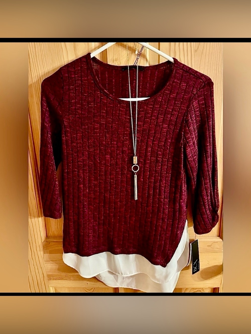 BCX NWT Junior XS Bordeaux Ribbed Sweater Tassel Necklace White Chiffon Layered